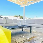Aphrodite Sunshine * Mykonos Town