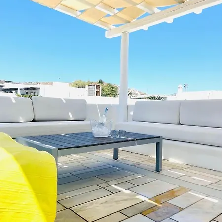 Aphrodite Sunshine * Mykonos Town