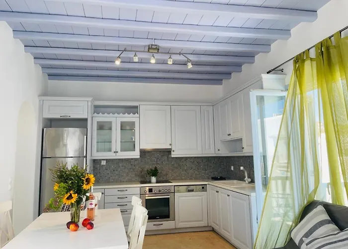 Aphrodite Sunshine *